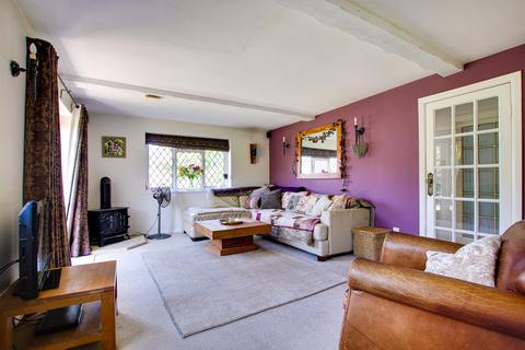 3 bedroom cottage for sale, Martins Hill Lane, Burton, BH23
