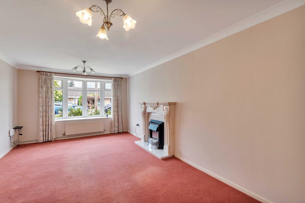 Tilbrook Drive, Shrewsbury SY1 2 bed semidetached bungalow £215,000