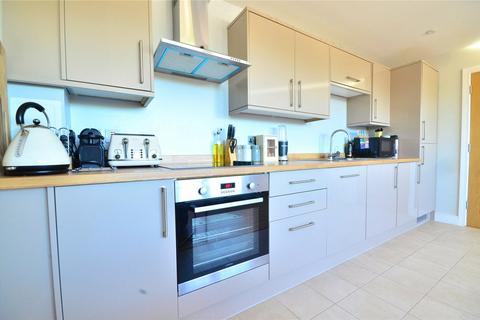2 bedroom apartment to rent, East Grinstead, West Sussex, RH19