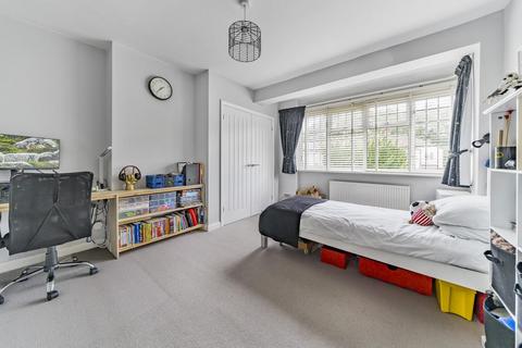 208 Clock House Road, Beckenham, BR3 4LB