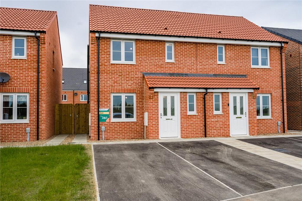 Eagle Drive, Humberston, DN36 3 bed semidetached house to rent £950