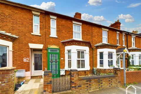 2 bedroom terraced house for sale - Victoria Road, Fenny Stratford, MK2