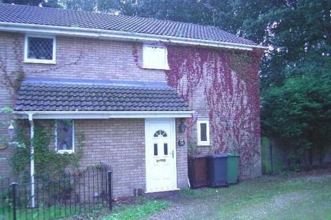 3 bedroom semi-detached house to rent, Lindholme Road, Doddington Park, Lincoln, LN6