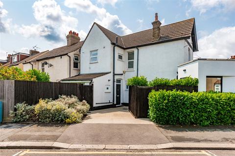 13 Allandale Road, Hornchurch, RM11 1AP