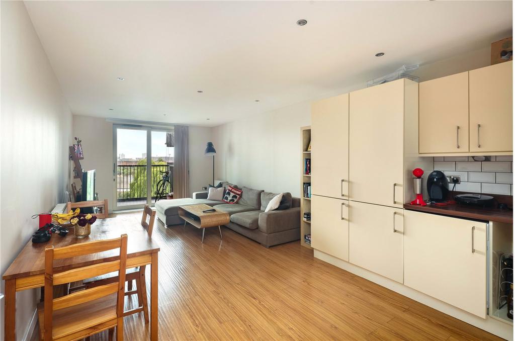 Kitchen/Living Room