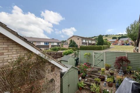 60 Greenfields, Kington, HR5 3AA