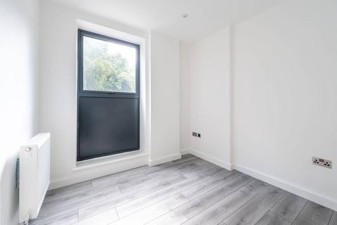 2 bedroom flat for sale - 700-702 Woolwich Road, Charlton SE7