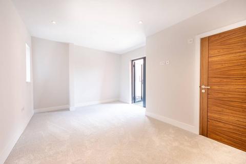 3 bedroom flat for sale - 418 Seven Sisters Road, Manor House N4