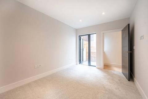 2 bedroom flat for sale - 418 Seven Sisters Road, London N4