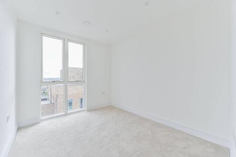 2 bedroom flat for sale, Vision Point, Battersea SW11