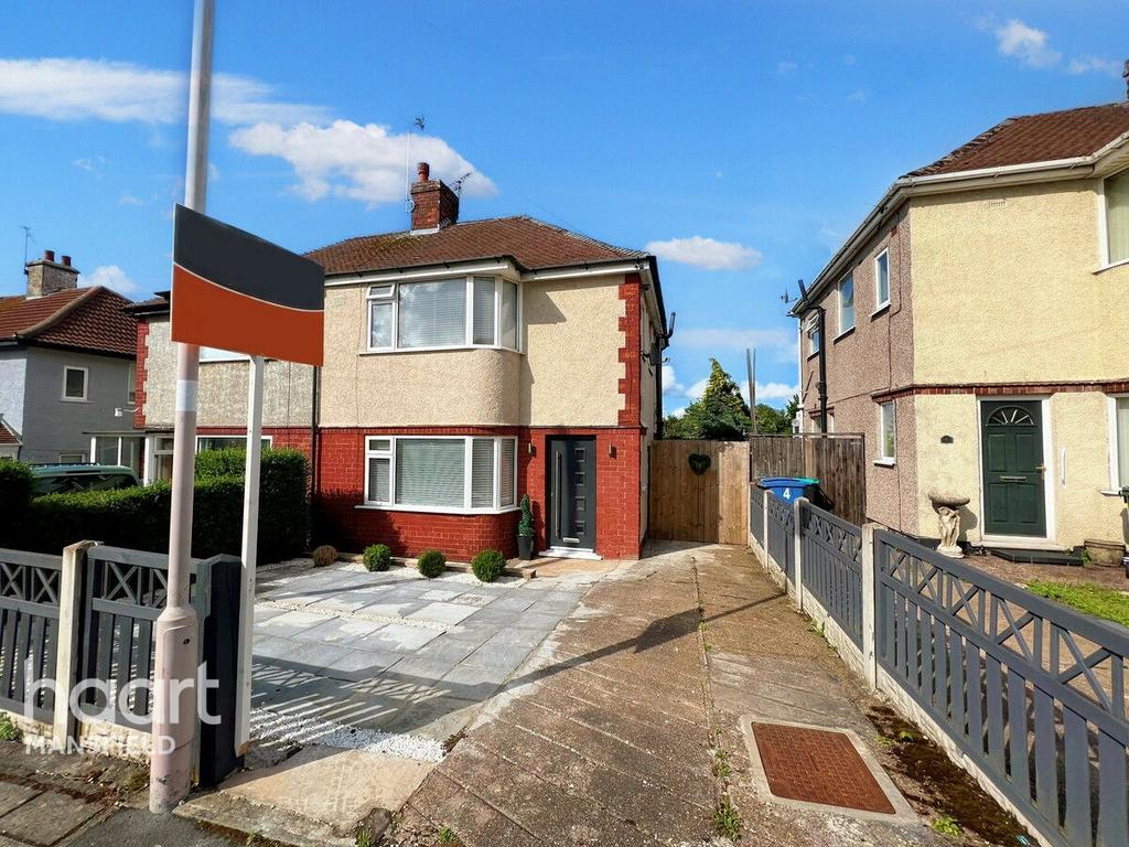 Forest Avenue, Mansfield 3 bed semidetached house £200,000