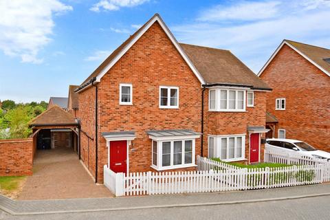 1 Foresters Way, Wouldham, Rochester, ME1 3FR