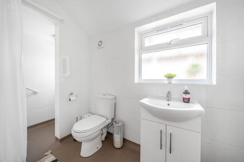 160 Bower Street, Bedford, MK40 3QZ