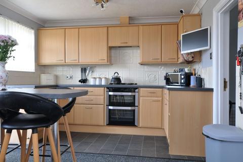 16 Muncaster Way, Whitby, YO22 4JW