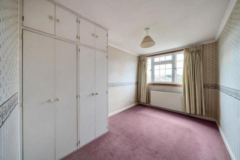28 Anglesey Close, Ashford, TW15 2JQ