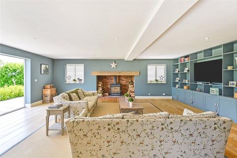 4 bedroom detached house for sale, Painter's Forstal Road, Painter's Forstal, Faversham, Kent, ME13