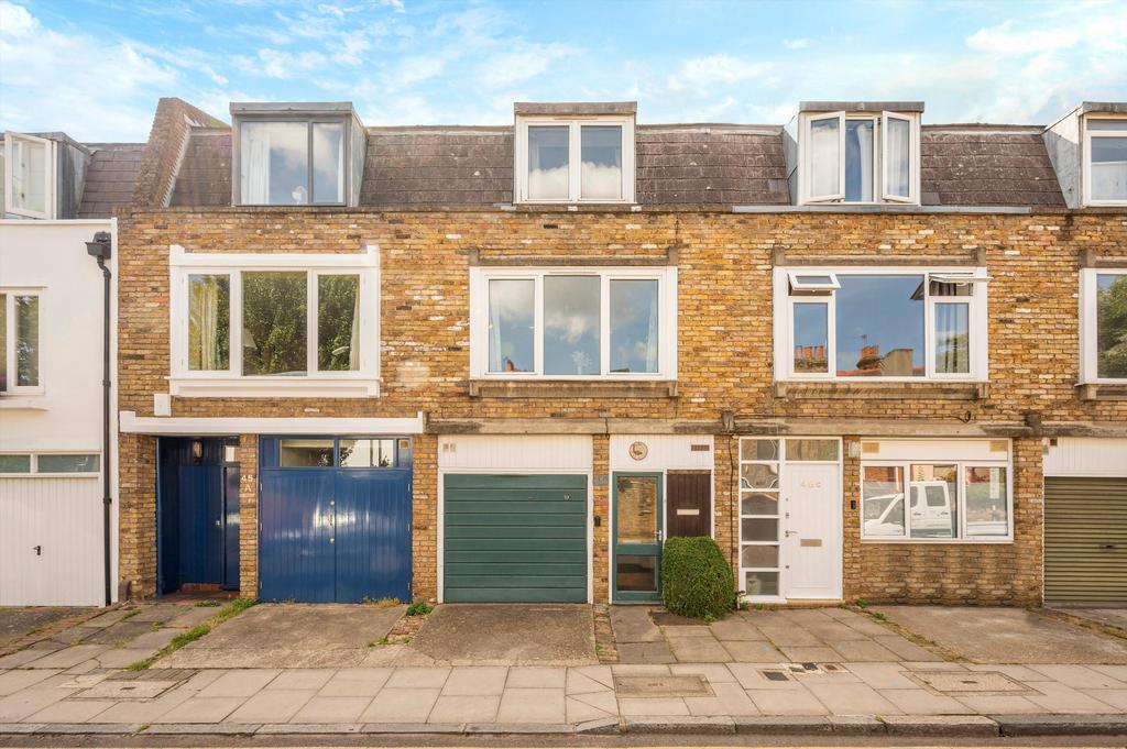 Corsica Street, London, N5 3 bed terraced house for sale £1,350,000