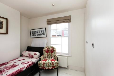 1, Kiels Cottages Back Lane, London, NW3 1HN
