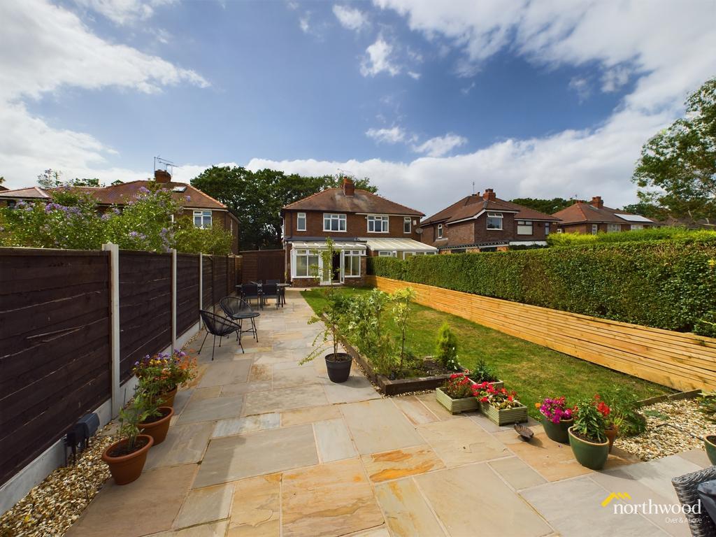 Abbey Road, Sandbach, CW11 3 bed semidetached house for sale £325,000