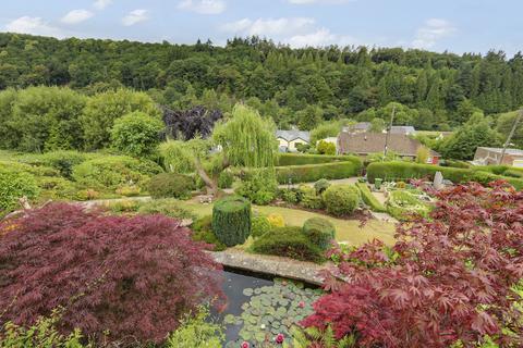 3 bedroom detached house for sale, 21 Hewletts Way, Ruspidge, Cinderford, Gloucestershire. GL14 3AJ