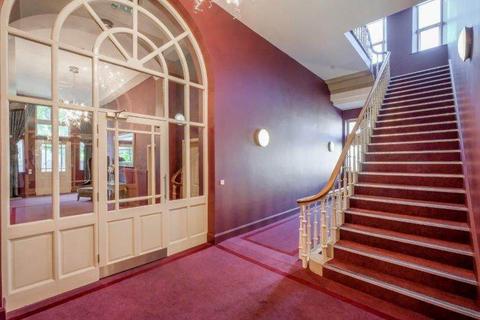 1 bedroom penthouse for sale, Clare Hall Apartments, Prescott Street, Halifax, West Yorkshire, HX1