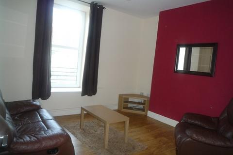 2 bedroom flat to rent, 15e Fraser Street, Aberdeen, AB25 3XT