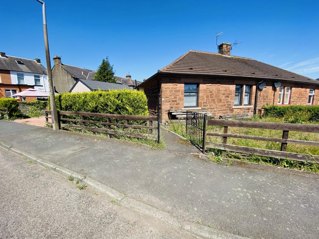 3 Braemar Avenue, Dumfries, DG1 3BQ 2 bed bungalow for sale £130,000