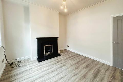 2 bedroom terraced house for sale, Dudley Road, Sale, Greater Manchester, M33