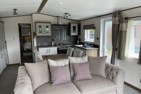 2 bedroom holiday lodge for sale, Kingfisher, Appletree Holiday Park, Boston PE20