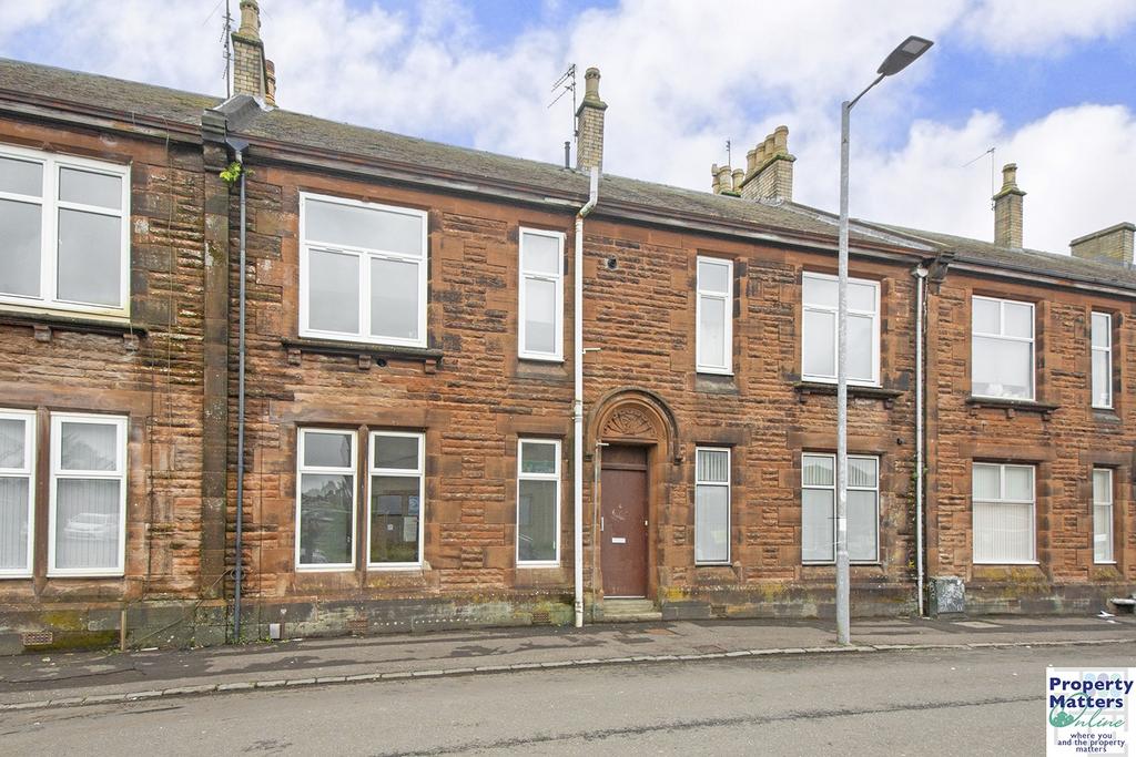 Fullarton Street, Kilmarnock, KA1 2 bed flat £37,500