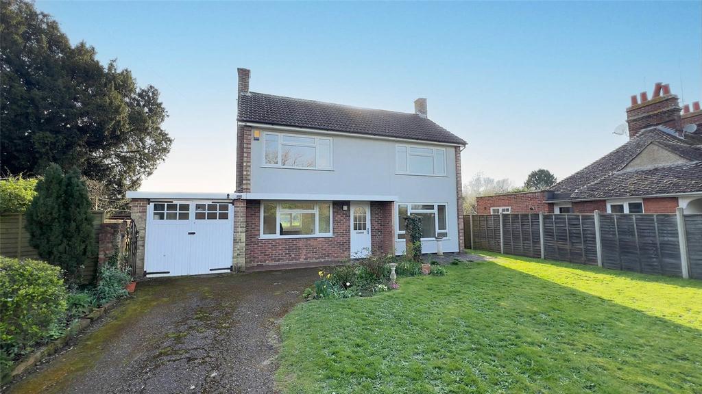 White Horse Road, East Bergholt, Colchester, Suffolk, CO7 3 bed