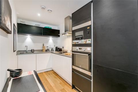 1 bedroom flat for sale, Eltringham Street, London