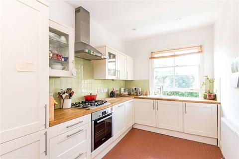 19d Caversham Road, London, NW5 2DT