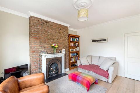 19d Caversham Road, London, NW5 2DT