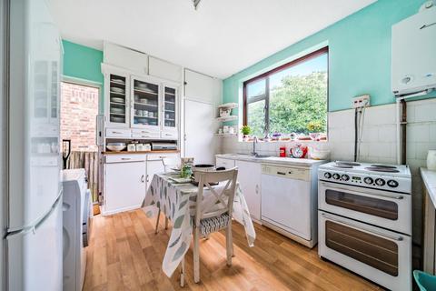 15 Radlet Avenue, London, SE26 4BZ