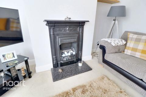 87 Dereham Avenue, Ipswich, IP3 0QF
