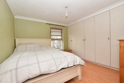 2 bedroom terraced house for sale - Holborough Road, Snodland, Kent