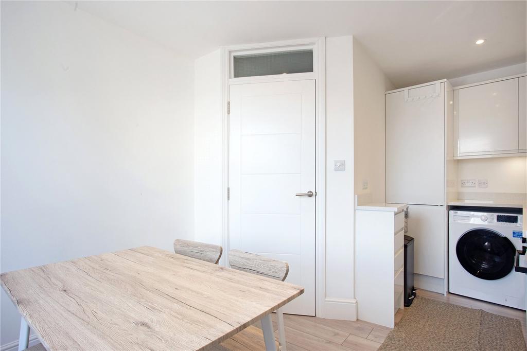 Kitchen / Dining
