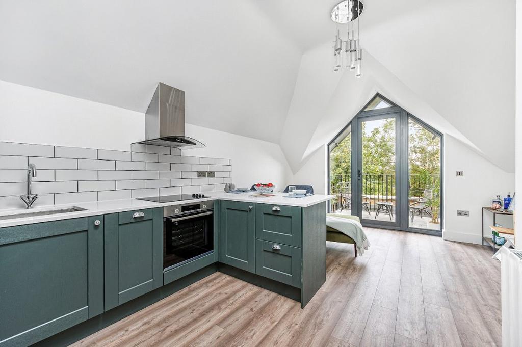 Apartment in London - View 4