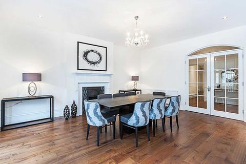 4 bedroom apartment to rent, Old Brompton Road, South Kensington, SW7