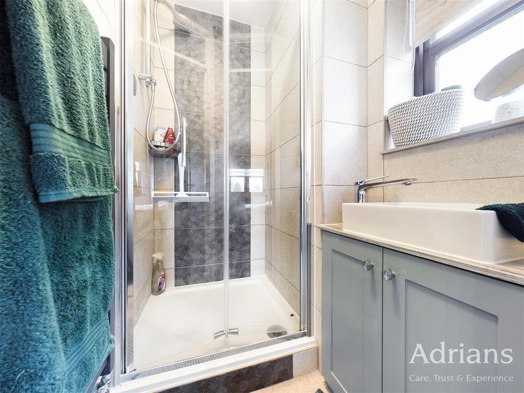En suite shower room