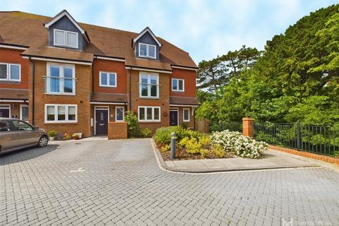 4 bedroom townhouse for sale, Mill Gap Road, Eastbourne BN21