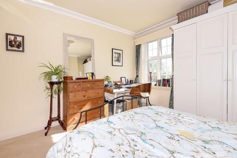 2 bedroom flat for sale - Woodstock Close,  Summertown,  OX2