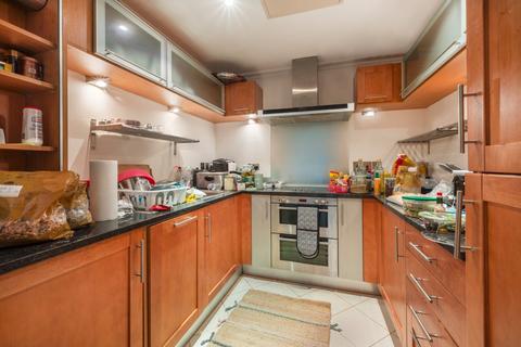 undefined, Discovery Dock Apartments East, South Quay Square, London