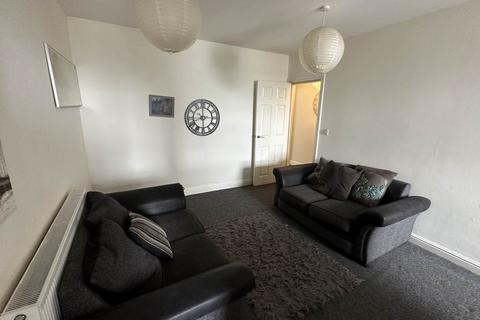 2 bedroom apartment to rent, Duckworth Lane, BRADFORD, West Yorkshire, BD9