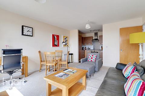 151 Warren Close, Cambridge, CB2 1LE