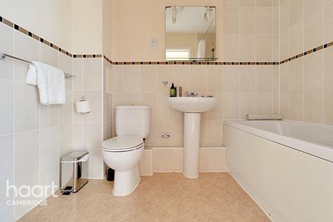 151 Warren Close, Cambridge, CB2 1LE
