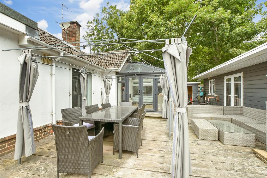 Patio / Decking
