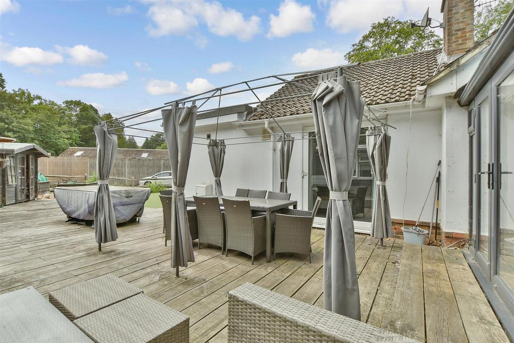 Patio / Decking