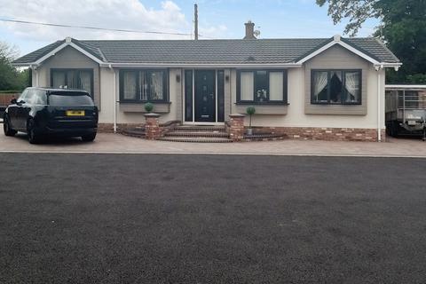 2 bedroom park home for sale - Near Wolverhampton, West Midlands, WV10